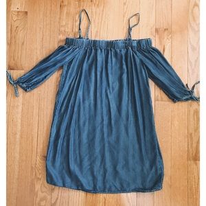 Velvet Heart Cambray Off-Shoulder Dress